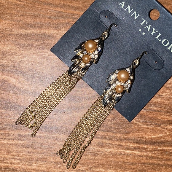 ANN TAYLOR | mesh tassel earrings - Picture 4 of 8